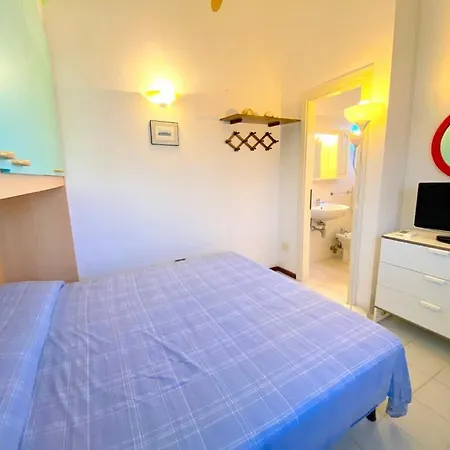 San Teodoro Apartments *